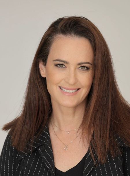 تعيين غالي شاحر إفرات رئيسة مؤسسة بطيرم لأمان الأولاد*